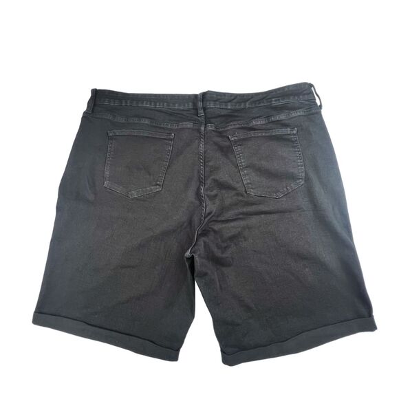 St John’s Bay Shorts Womens 28W Black Bermuda Rolled Cuff Tummy Control Denim - Picture 8 of 15